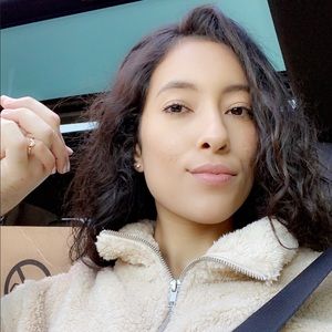 Meet your Posher, Marisol